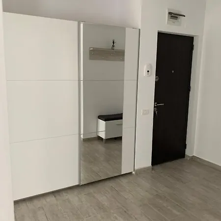 Costin C&c Appartamento Năvodari